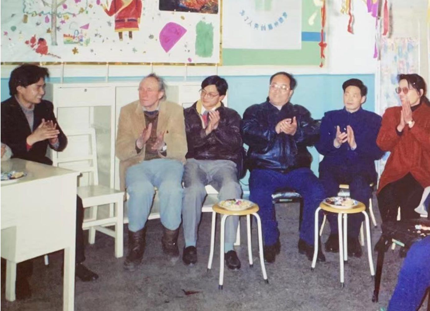 克莱特先生与民政局领导在白天医院